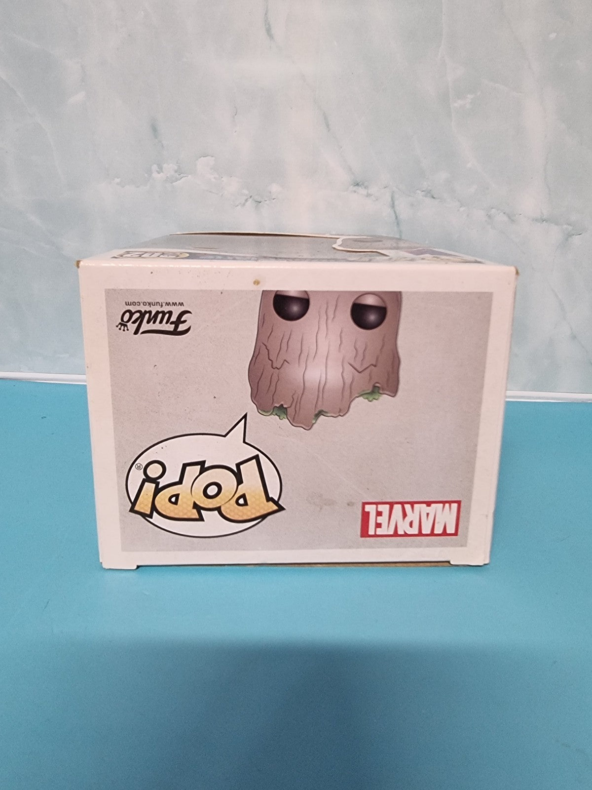 Funko Pop! Marvel Guardians of The Galaxy #202 Groot Bobble-Head Vinyl Figure