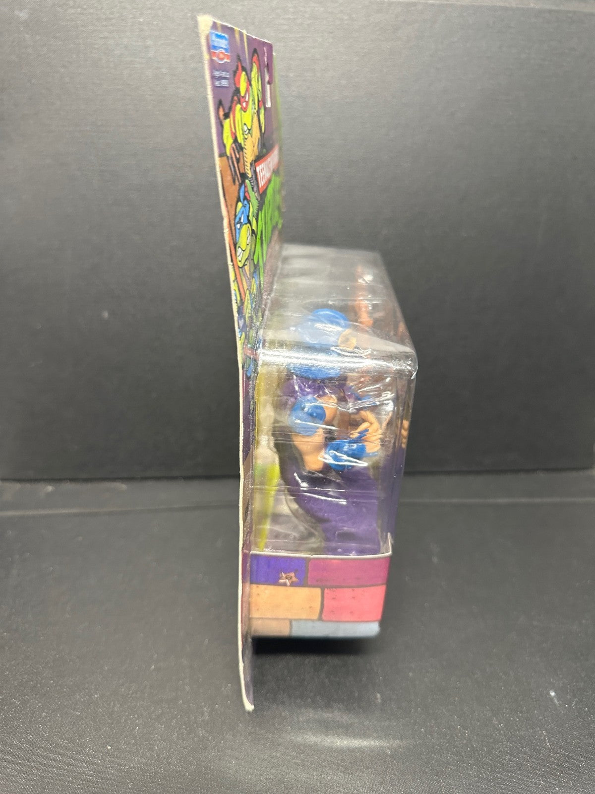 Playmates  Teenage Mutant Ninja Turtles Shredder 25th Anniversary Figure