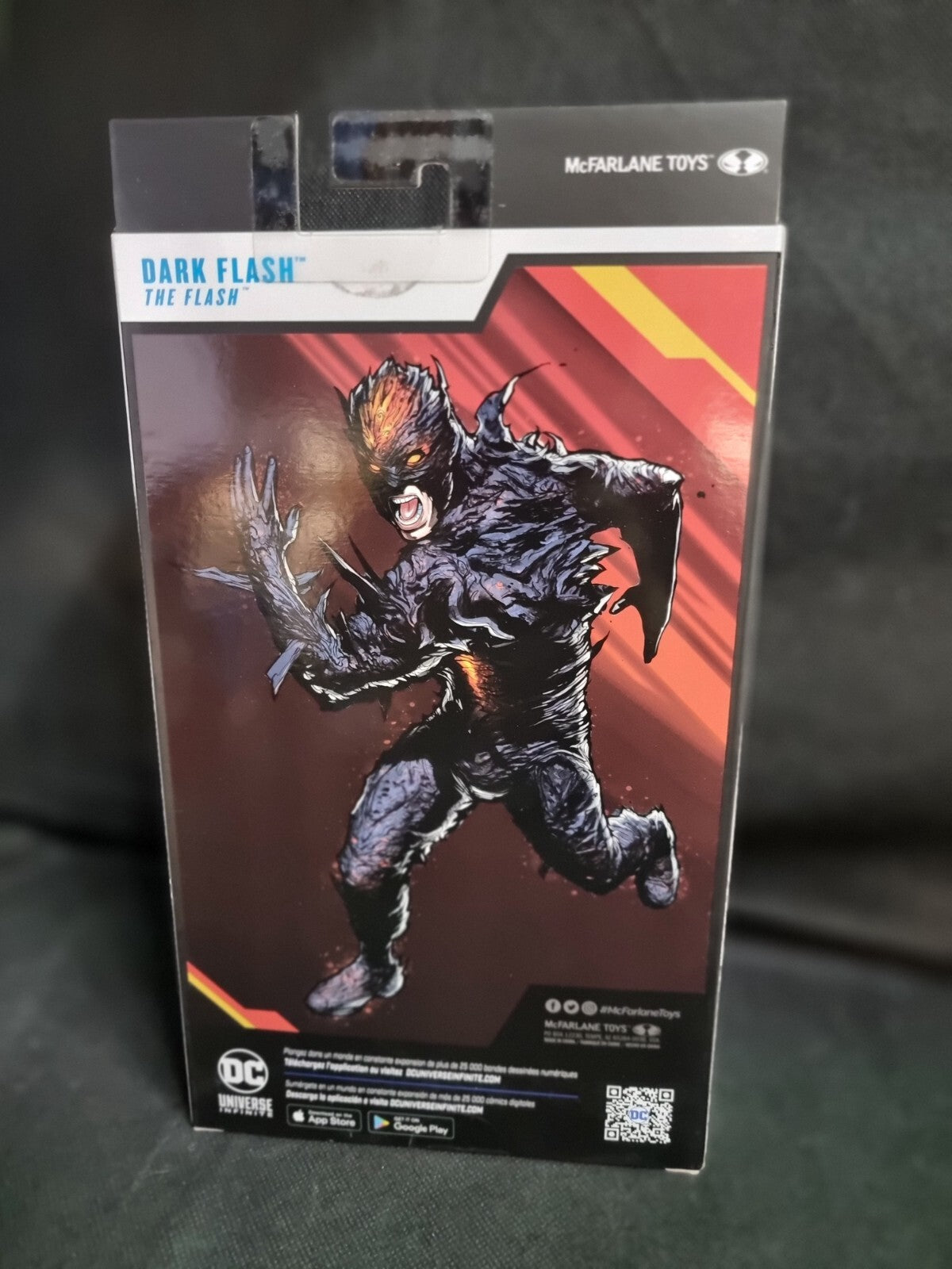 DC Multiverse The Flash Movie 7" in Dark Flash Mcfarlane Toys