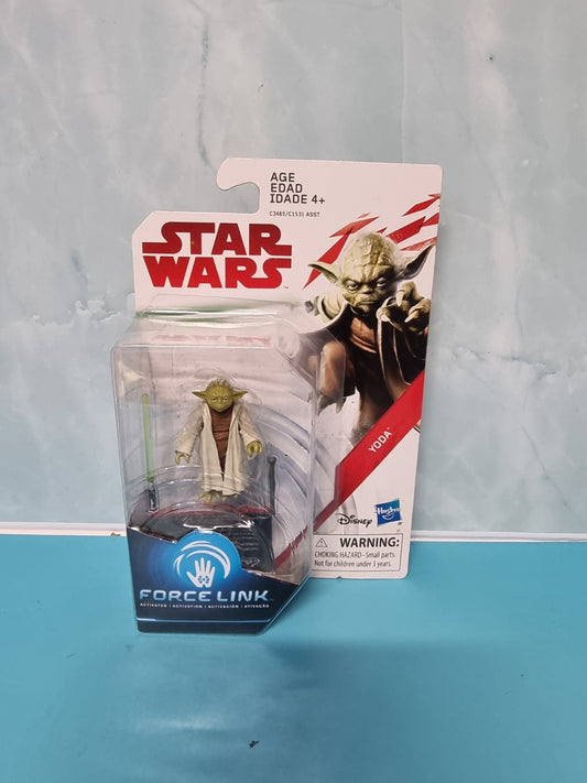 Star Wars Force Link Collection YODA 3.75” Action Figure (Packing has wear)