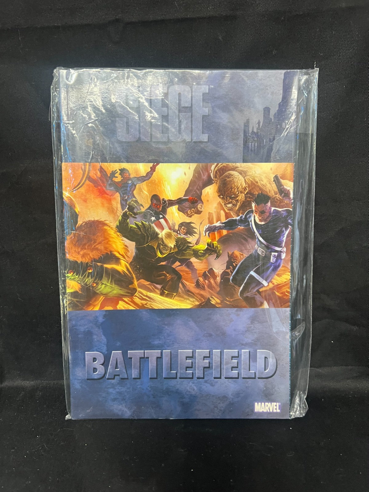 Siege Battlefield Hardcover graphic Novel (b21) Marvel