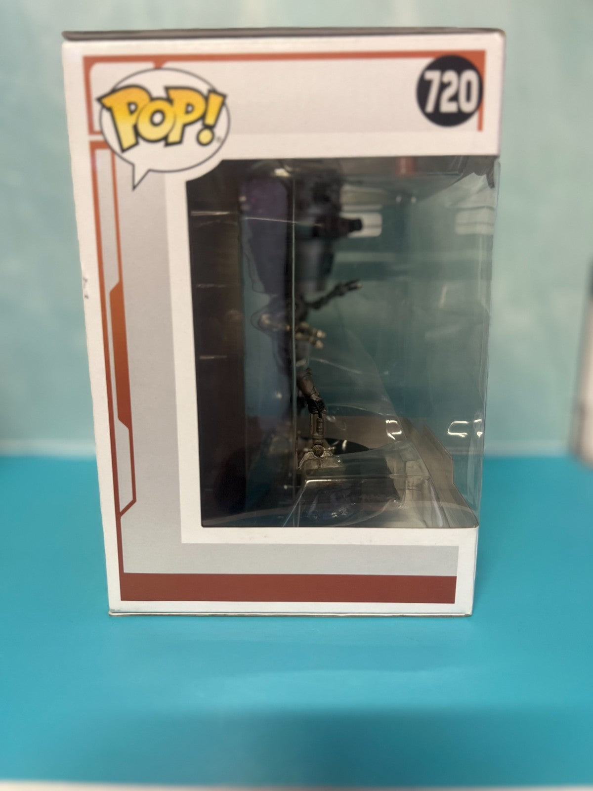 Funko POP! Deluxe Star Wars The Mandalorian #720 IG-12 With Grogu