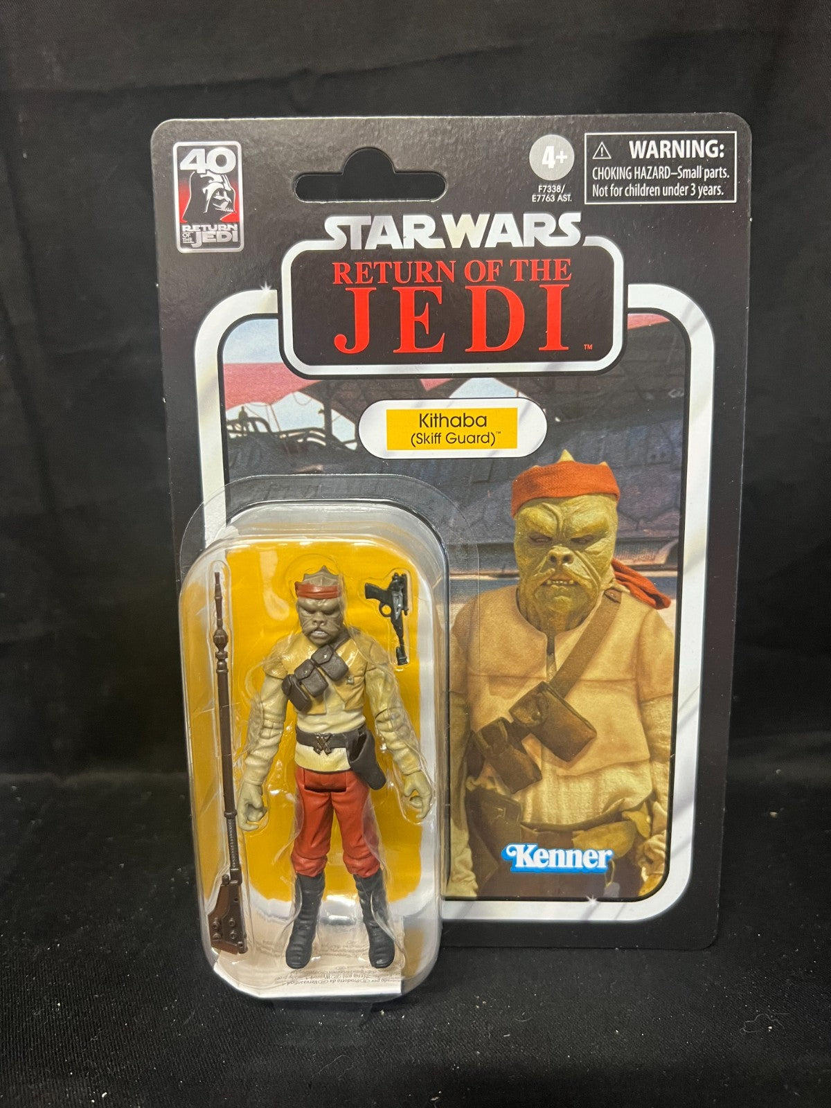 Star Wars Return of the Jedi Kithaba Skiff Guard Blue Bandana Kenner 2010 NRFP