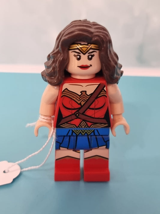 LEGO Wonder Woman Light-3 Inch Tall Figure