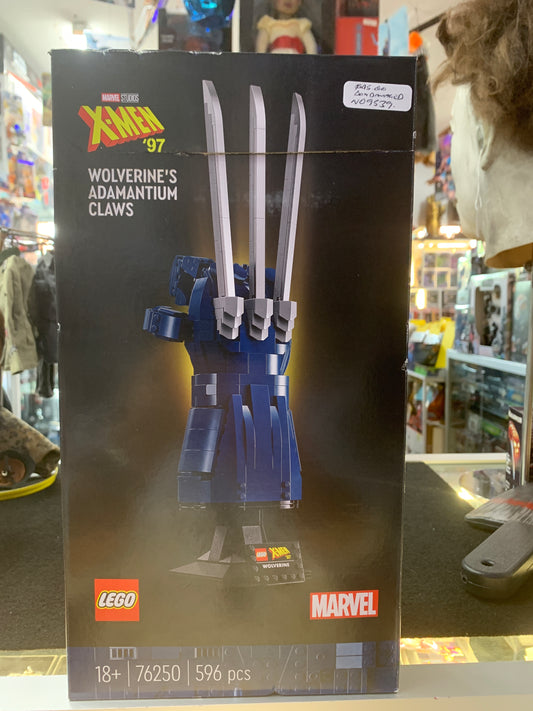 LEGO 76250 wolverine damaged box sealed