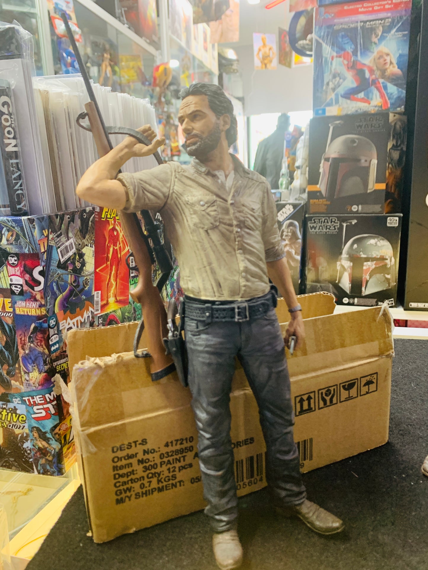 Walking dead Rick Grimes 10 inch figurine no box