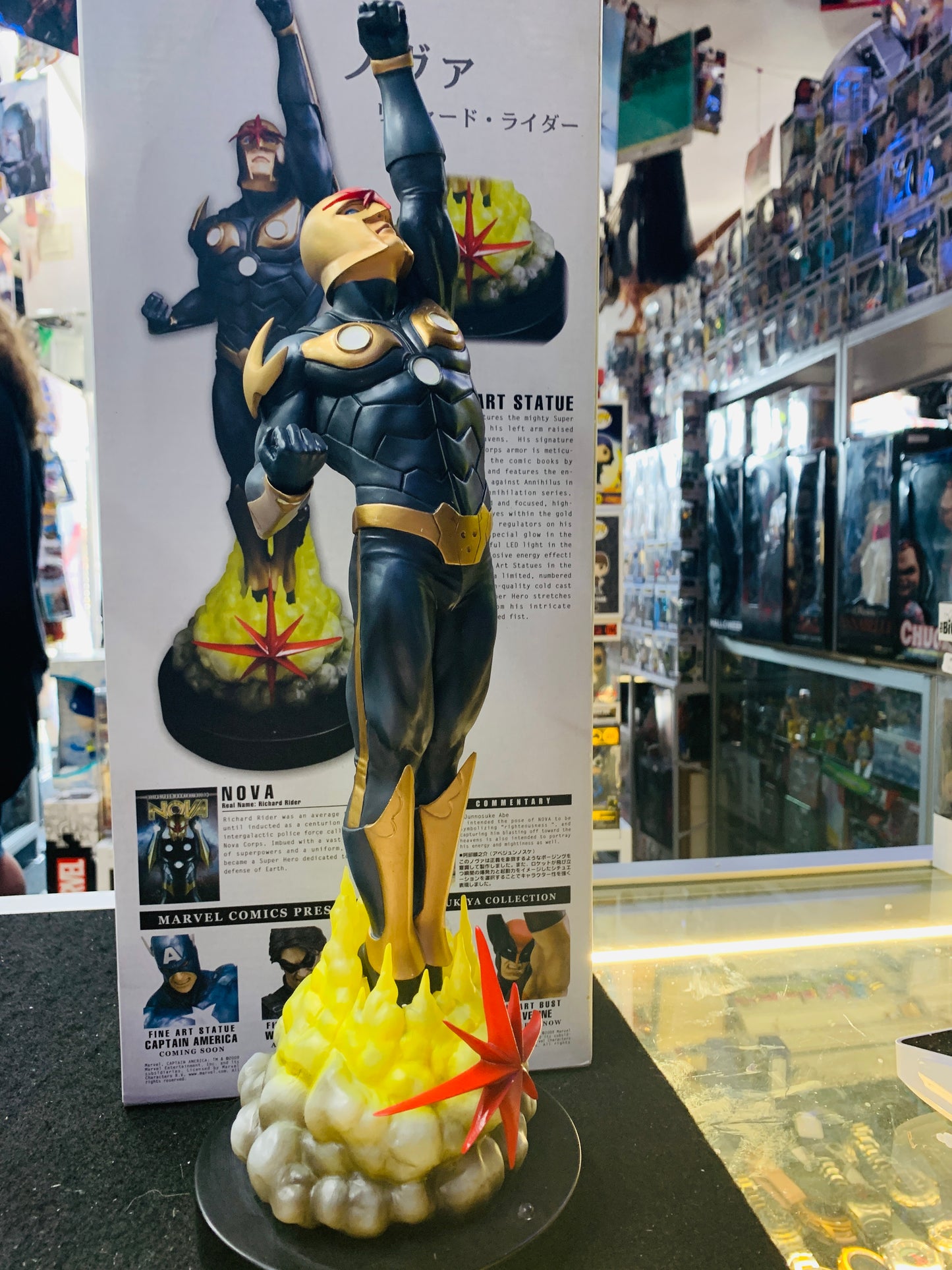 Marvel comics presents the Kotobukiya Nova fine art statue