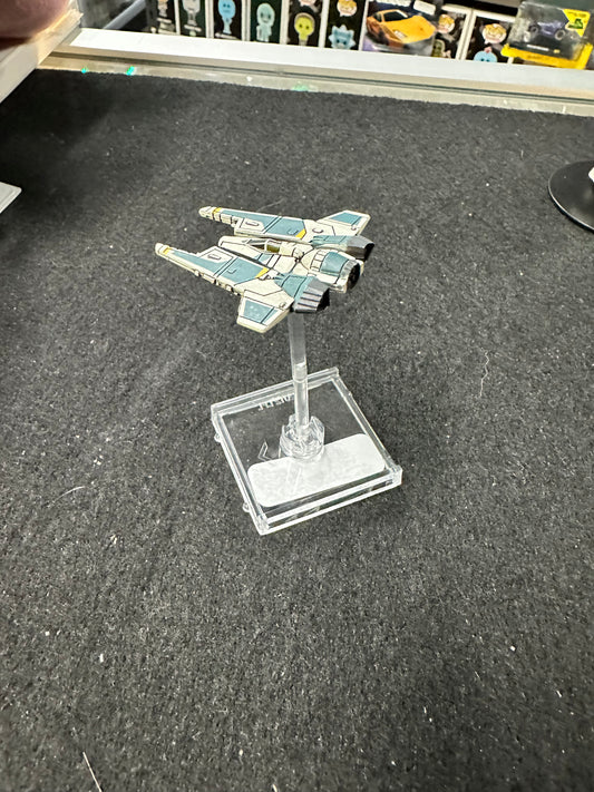 Star Wars X-wing Miniatures