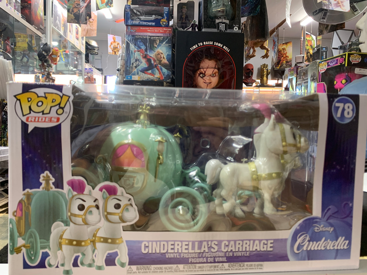 Pop rides Cinderella carriage 78