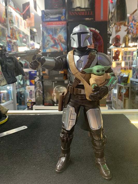 Star Wars The Mandalorian 11 inch talking figurine