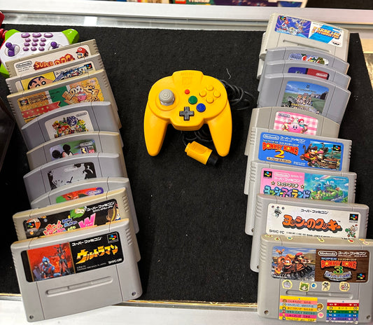 NINTENDO CONTROL WITH 19 GAMES