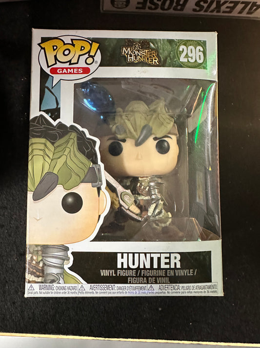 FUNKO POP MONSTER HUNTER - HUNTER # 296