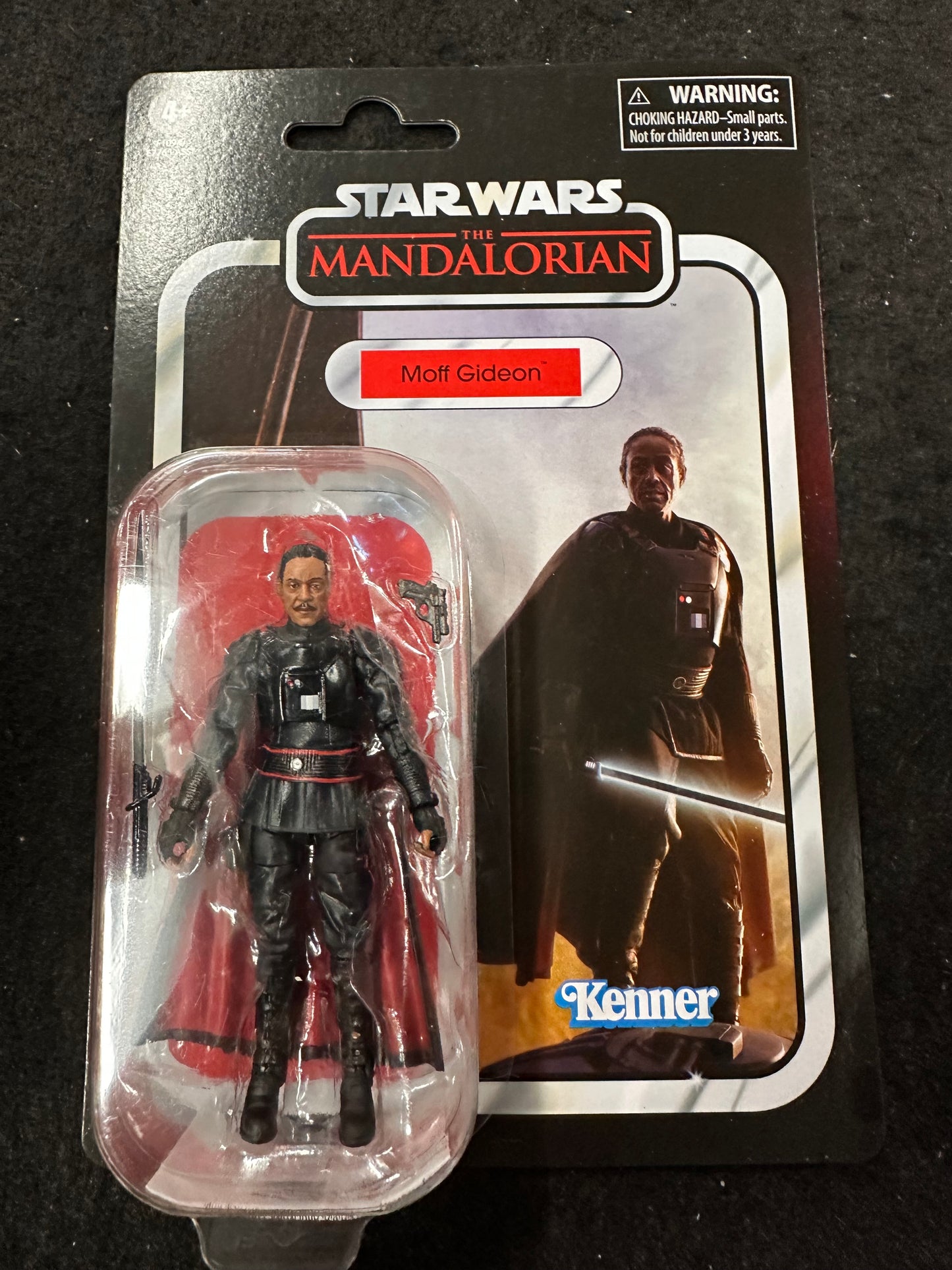 STAR WARS THE MANDALORIAN MOFF GIDEON FIGURE