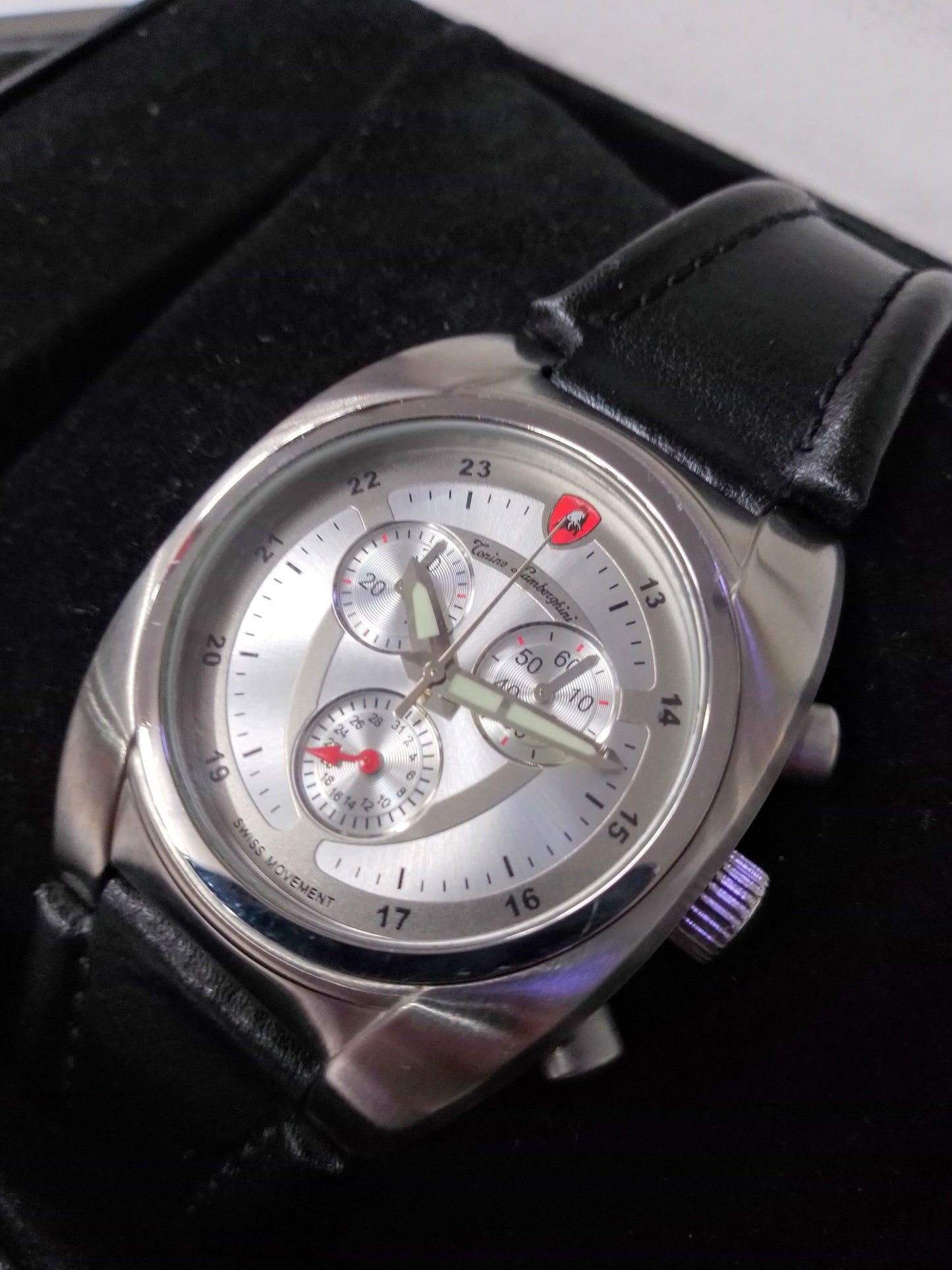 Tonino Lamborghini En0381.102 Chronograph Watch + Valuation = $2625.00 - N06536