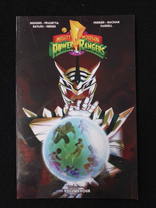 Mighty Morphin Power Rangers Volume 4 Graphic Novel - N06670