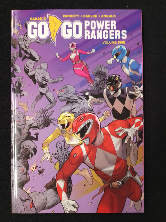 Saban's Go Go Power Rangers Volume 5 Graphic Novel - N06673