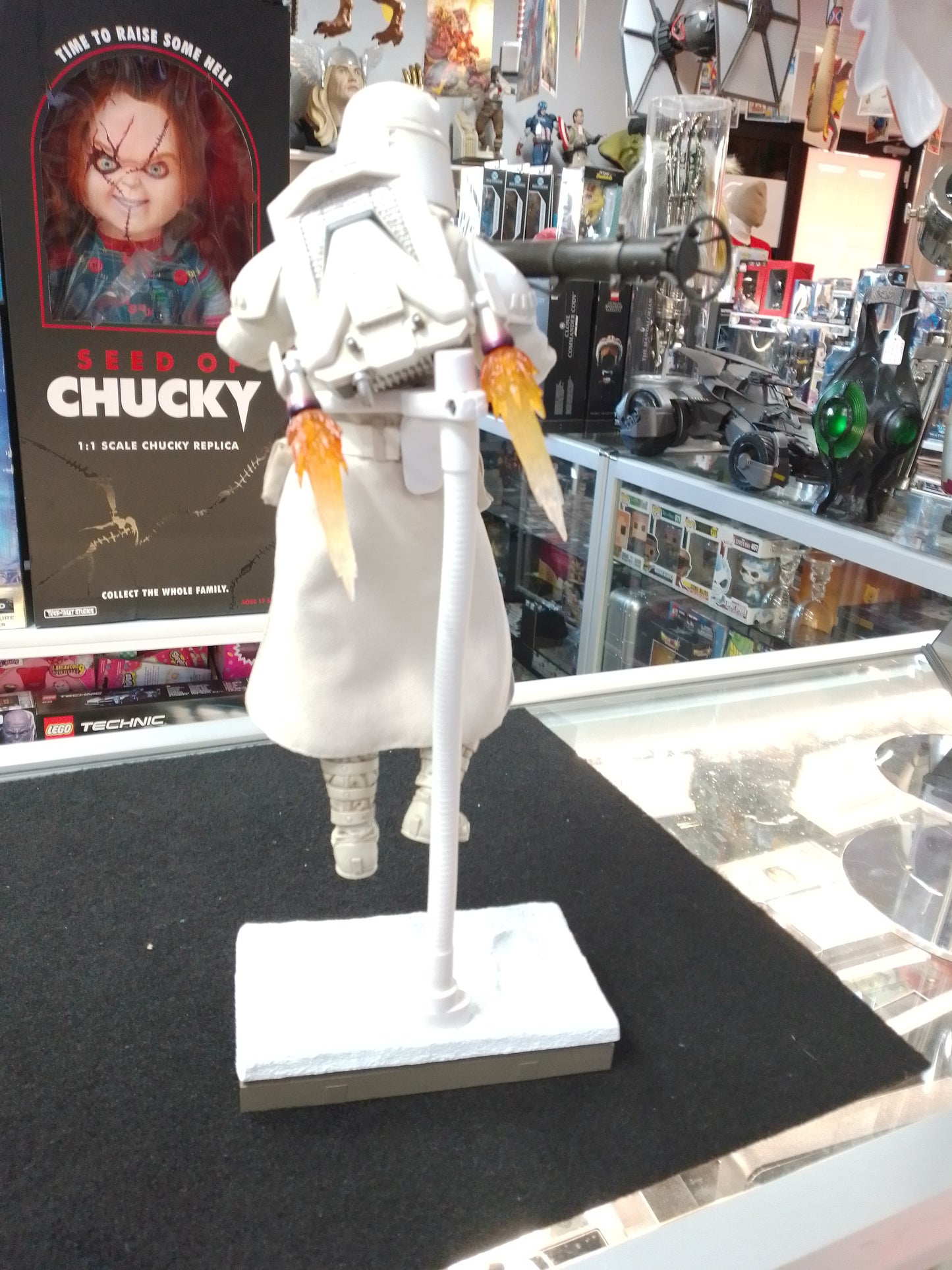 Hot Toys Star Wars 1/6th Scale Snowtrooper Figurine - N06843