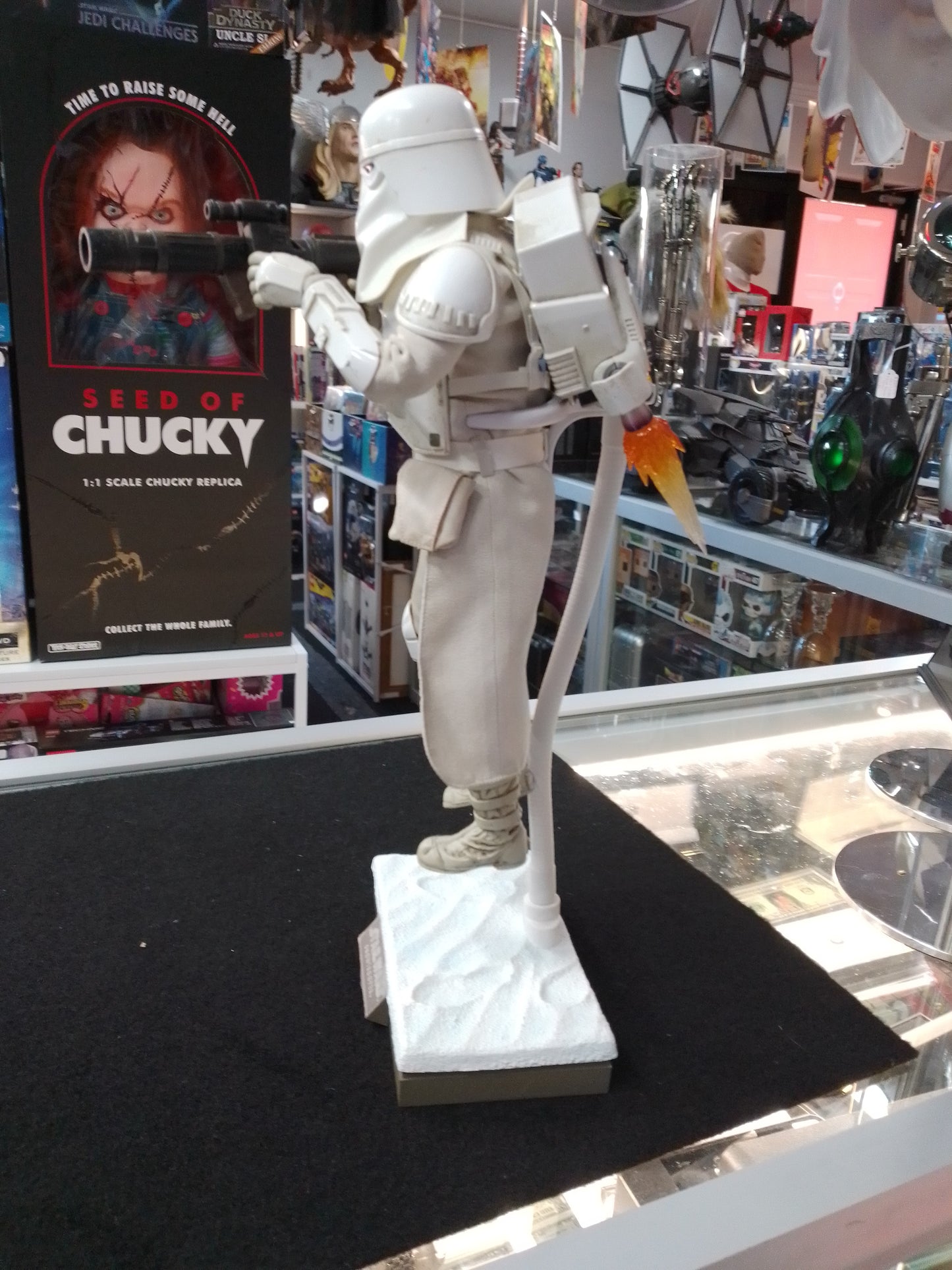 Hot Toys Star Wars 1/6th Scale Snowtrooper Figurine - N06843