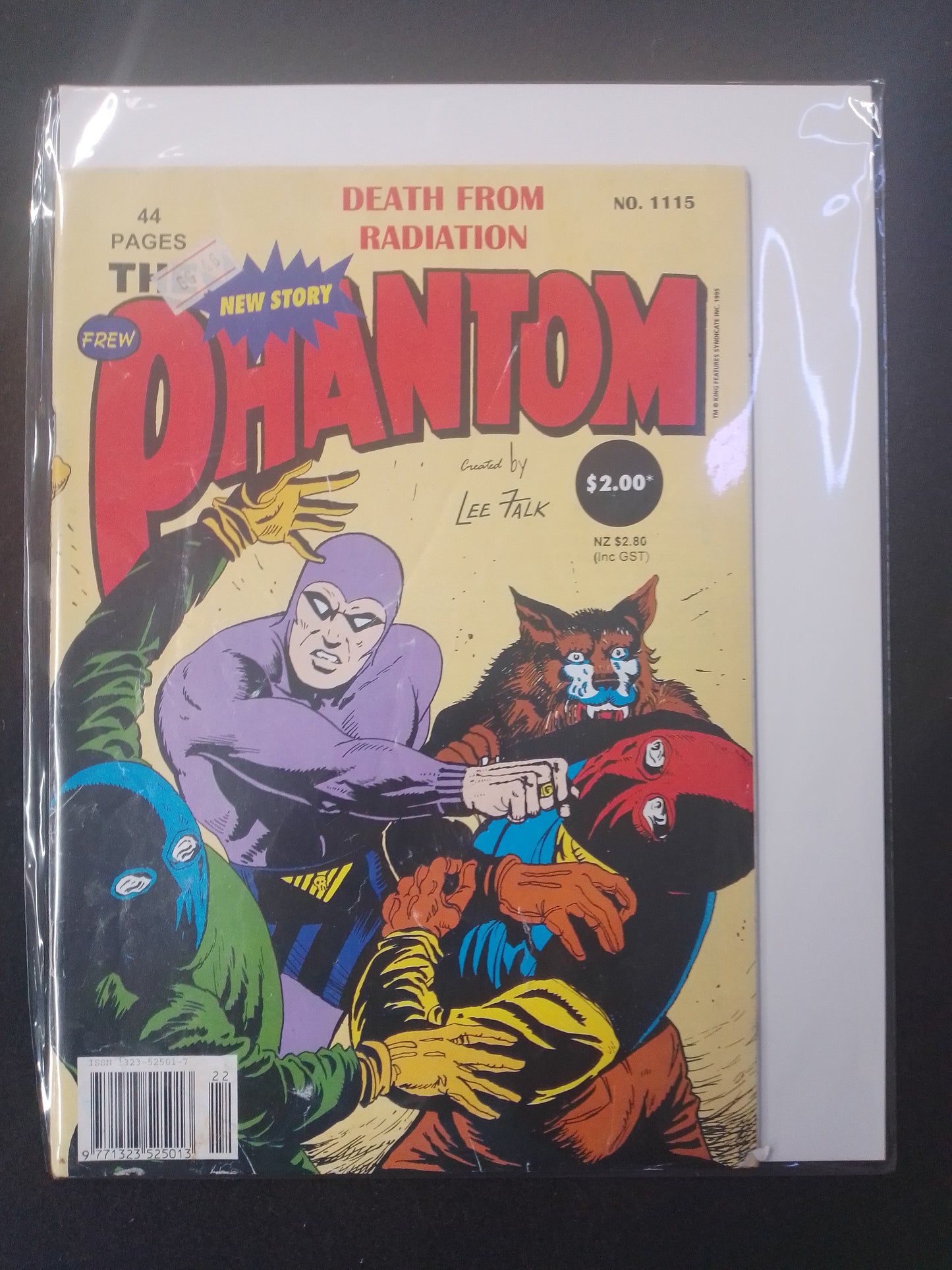 The Phantom No 1115 Death From Radiation - Comic Book - N07934