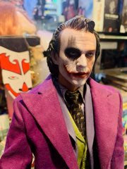 THE DARK KNIGHT THE JOKER HOT TOYS 1/4 SCALE EXCLUSIVE FIGURE