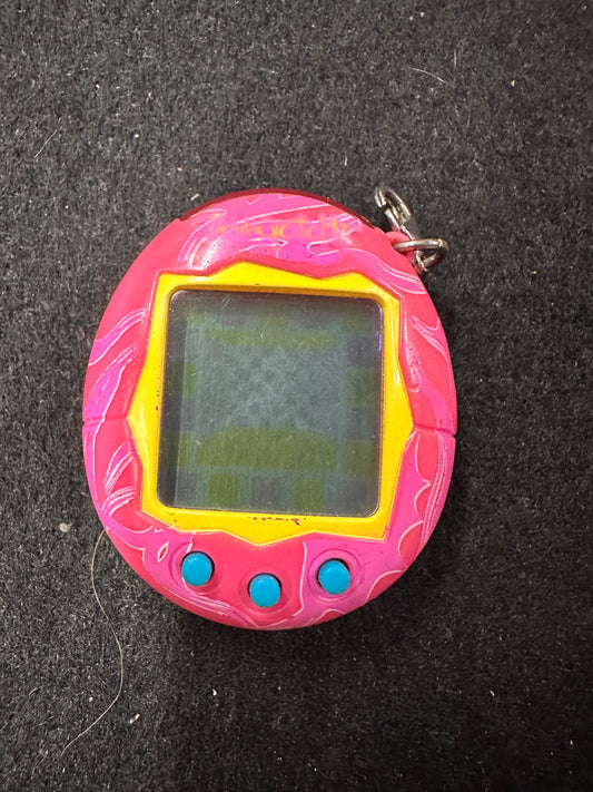 TAMAGOTCHI PINK