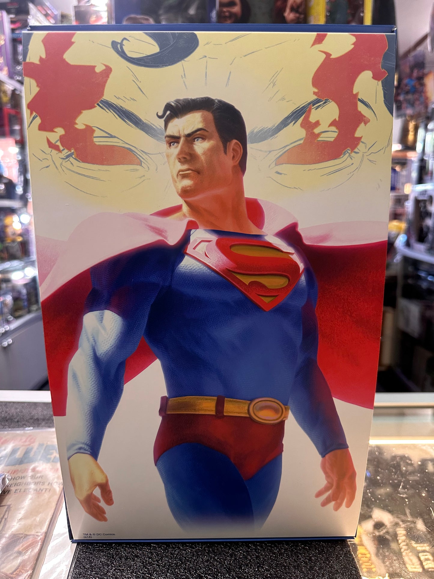 Sideshow Collectibles Superman Sixth Scale Collectible Figure