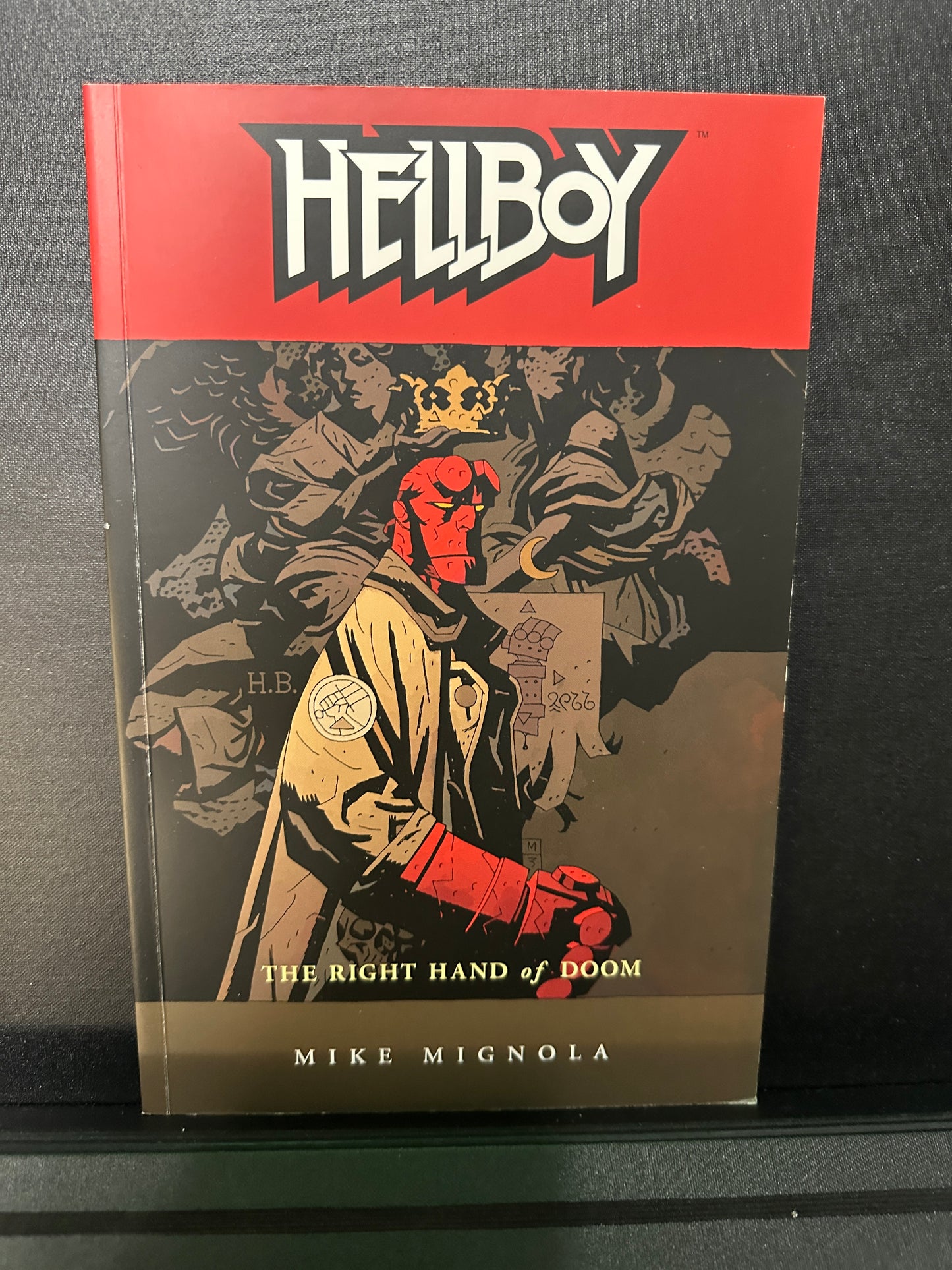 Dark Horse Comics: Hell Boy - The Right Hand of Doom Graphic Novel