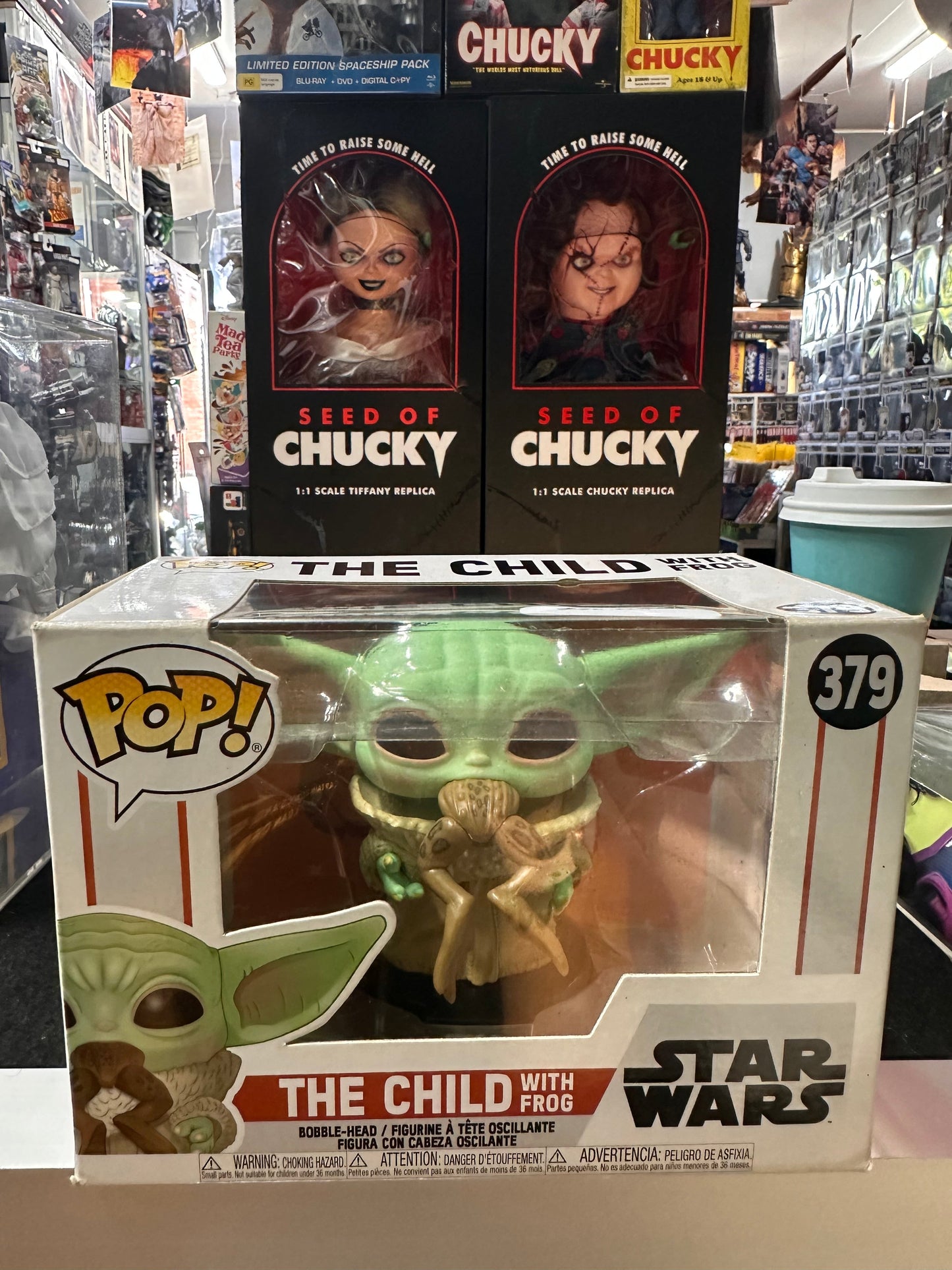 FUNKO POP STAR WARS THE CHILD WITH FROG #379