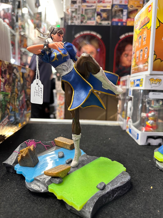 MARVEL Vs CAPCOM INFINITE COLLECTOR'S EDITION CHUN LI STATUE (NO BOX)
