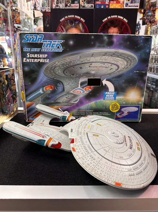 STAR TREK THE NEXT GENERATION STARSHIP ENTERPRISE