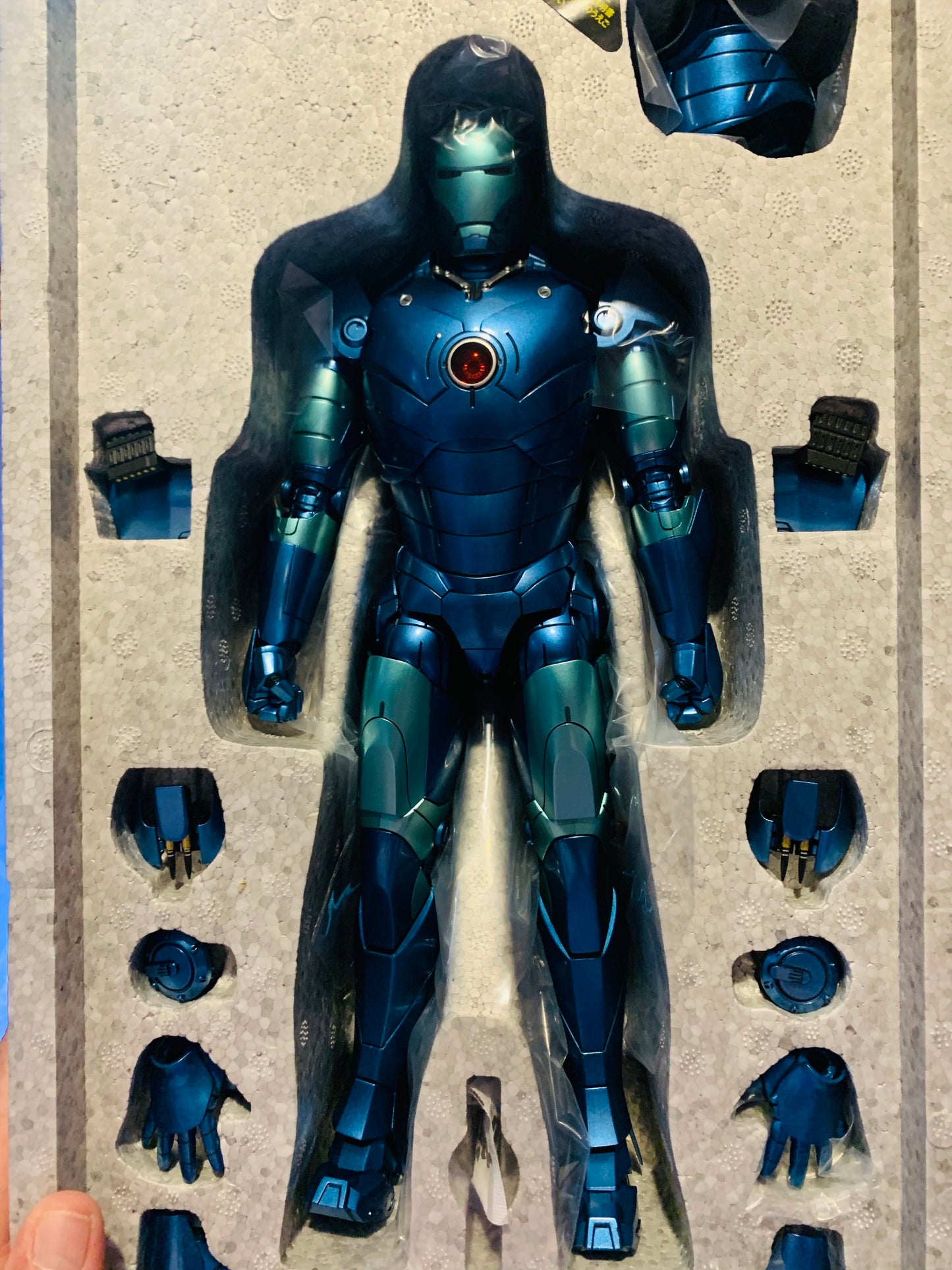 HOT TOYS MARVEL IRON MAN MARK 111 DIECAST SIDESHOW EXCLUSIVE STEALTH MODE