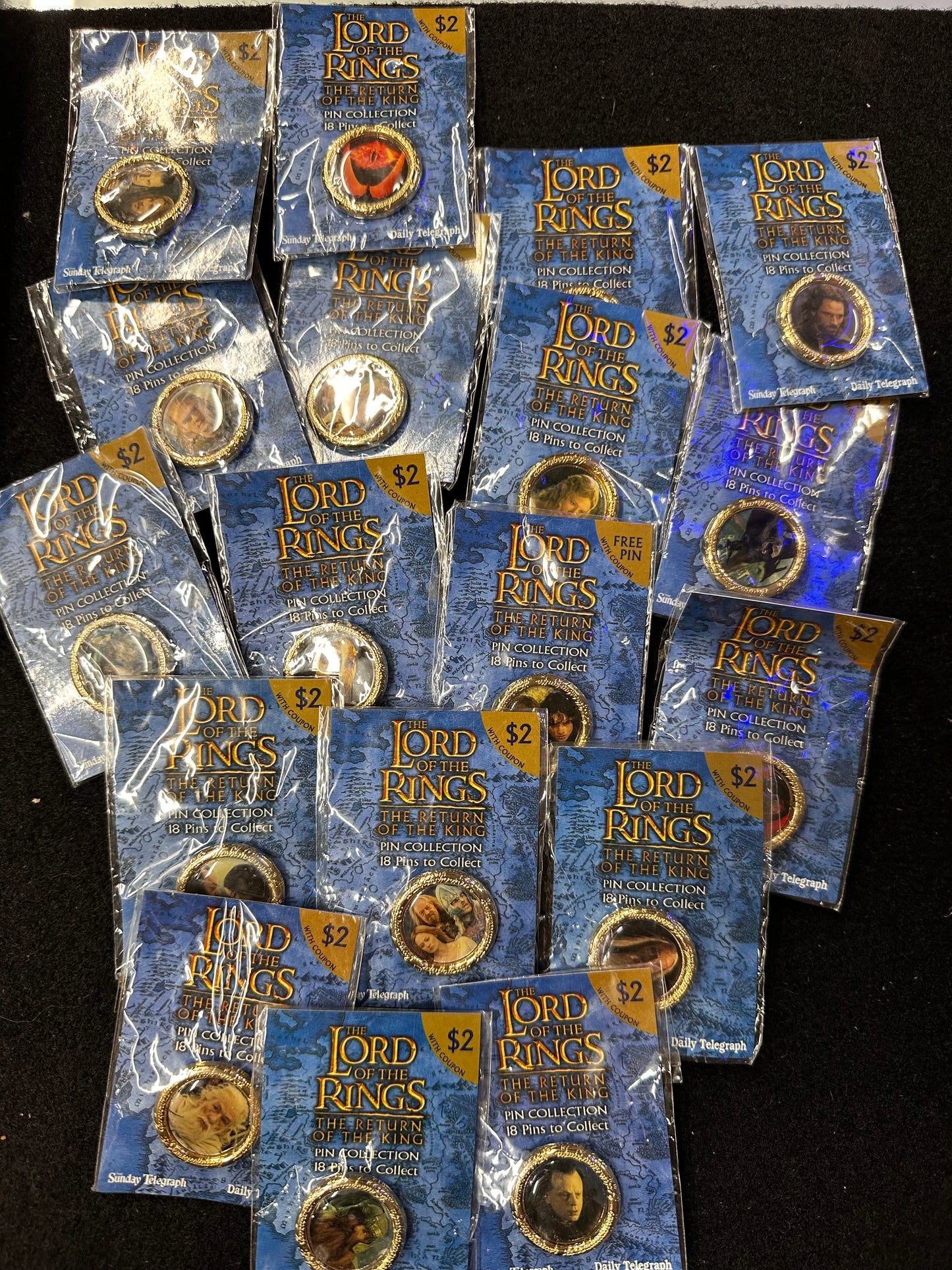 HARRY POTTER PIN SET (18 PINS)