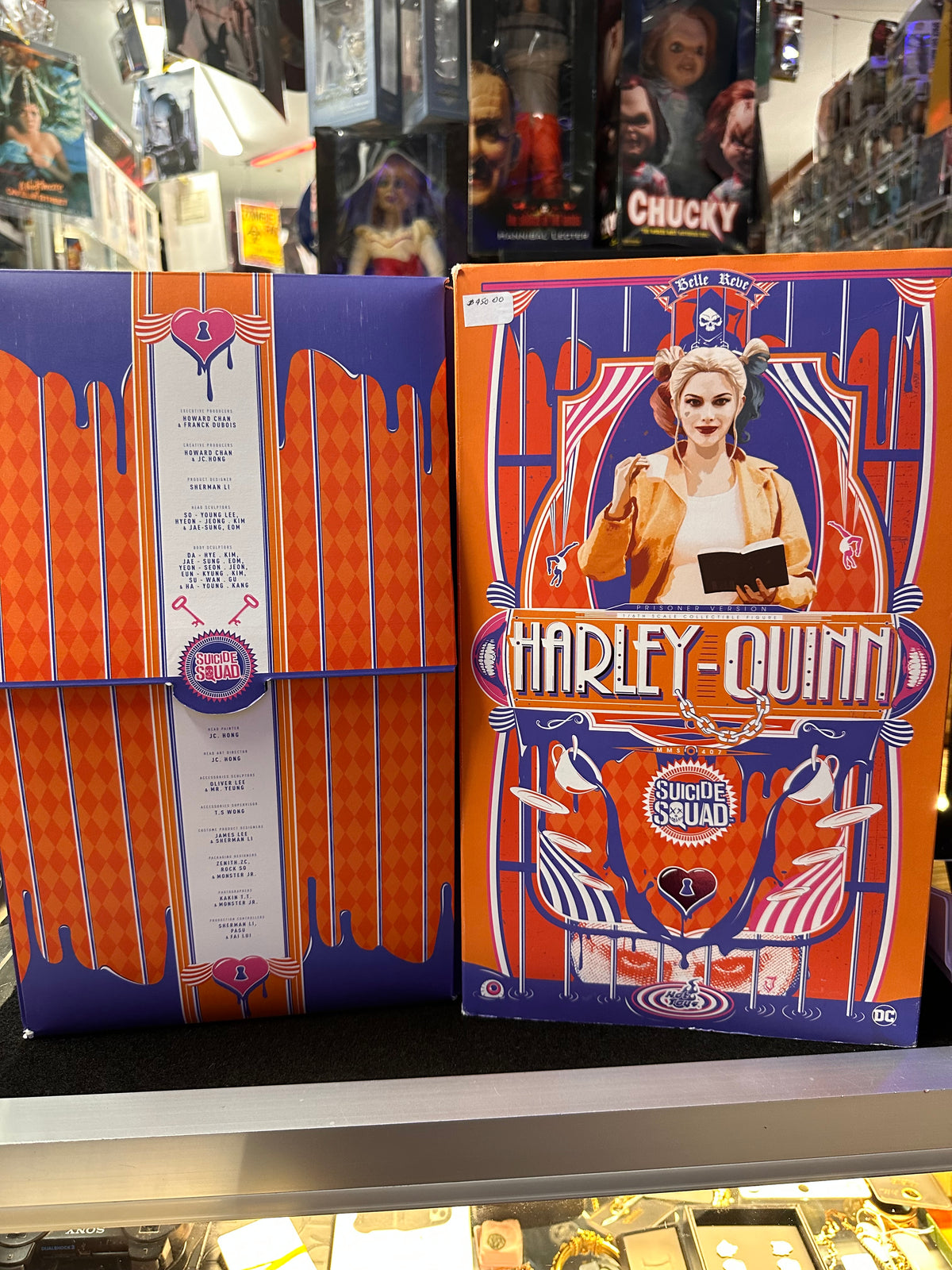 HOT TOYS HARLEY QUINN SUICIDE SQUAD FIGURE