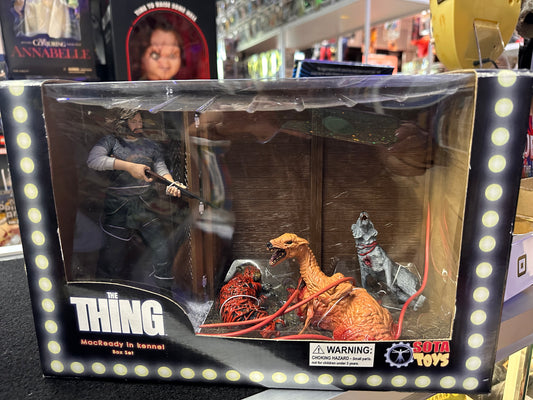 THE THING MACREADY IN KENNEL BOX SET (RARE)