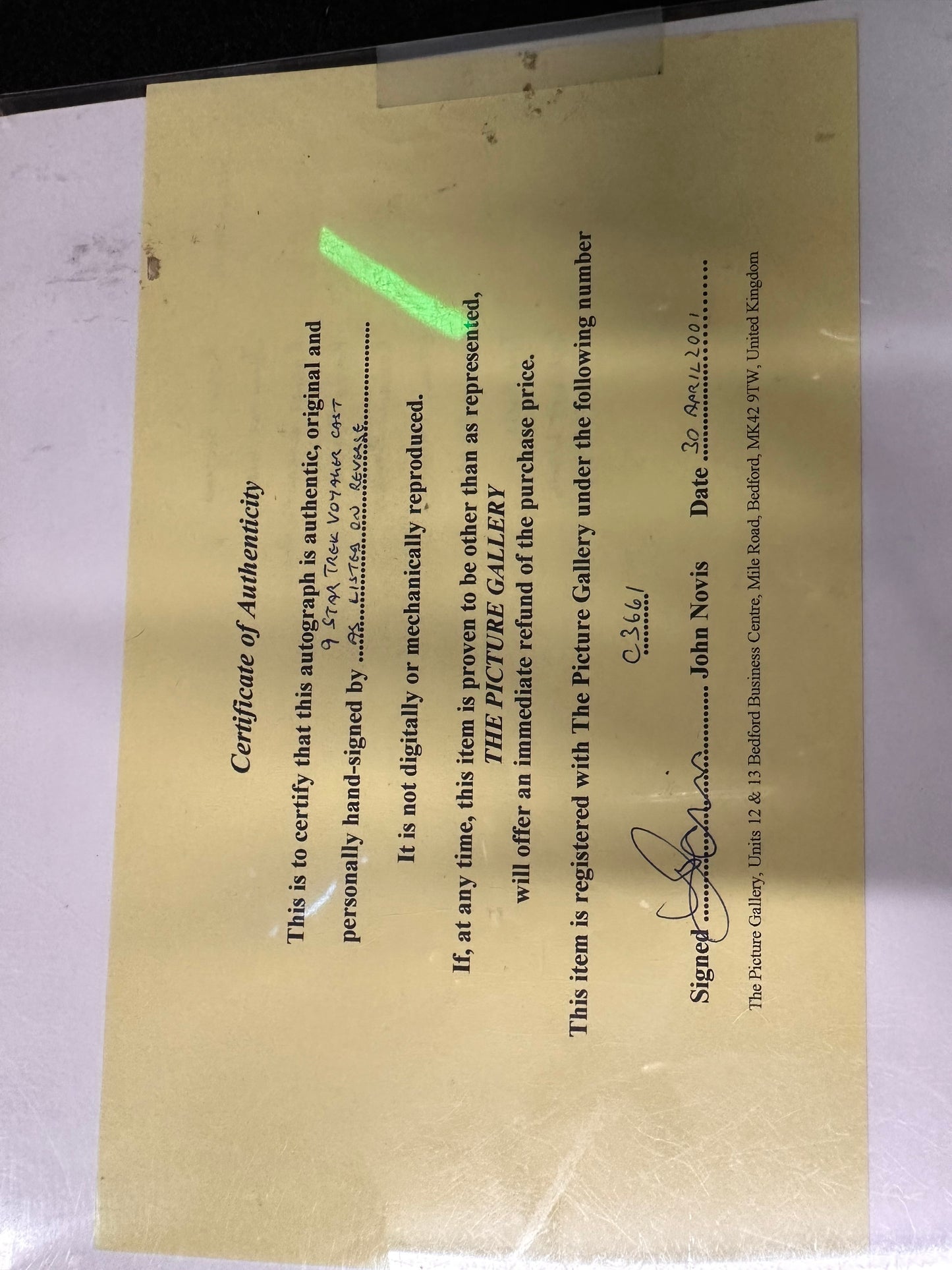 STAR TREK VOYAGER CAST AUTOGRAPHS WITH C.O.A