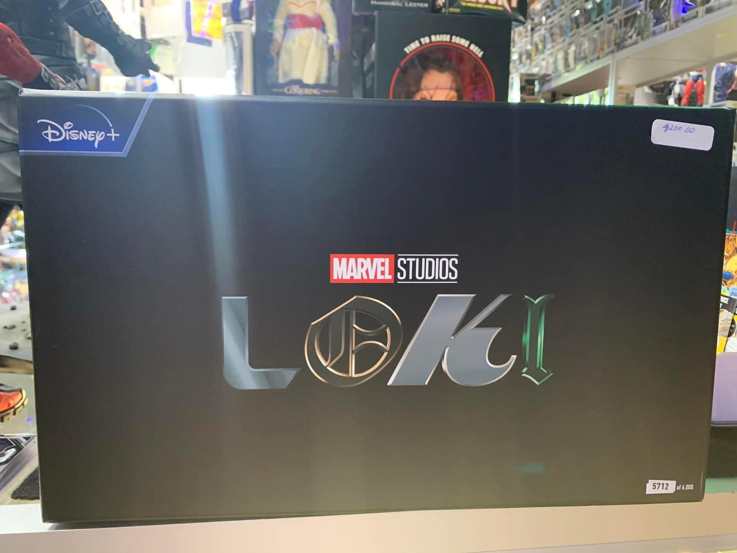 MARVEL LOKI HORNED HELMET SET ONLY AT MARVEL LICENSE 5712 OF 6000