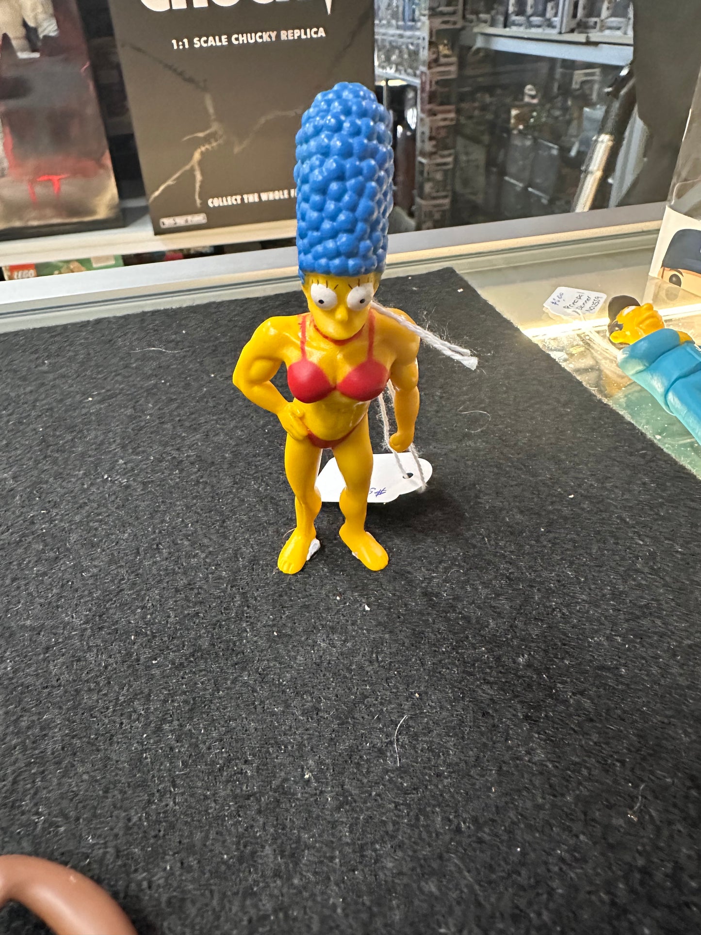 THE SIMPSONS STRONG ARMS OF MARGE FIGURE