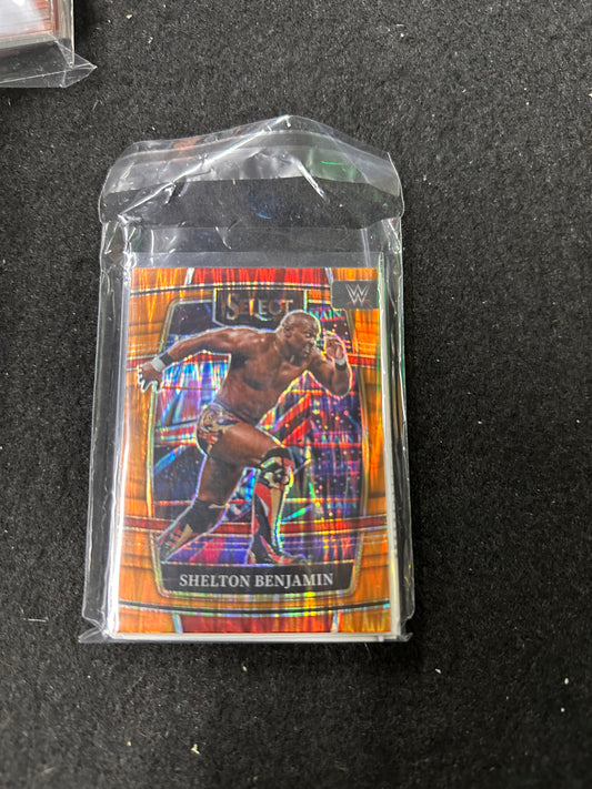 2022 CHRONICLES WWE SMACK DOWN TRADING CARDS