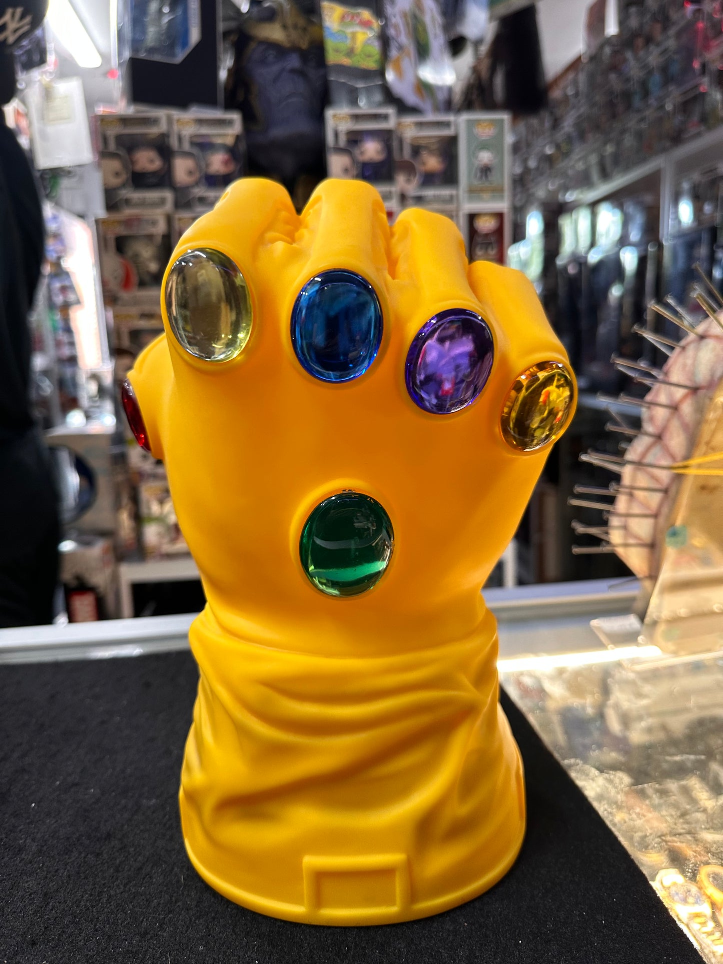 MARVEL INFINITY GAUNTLET BUST BANK