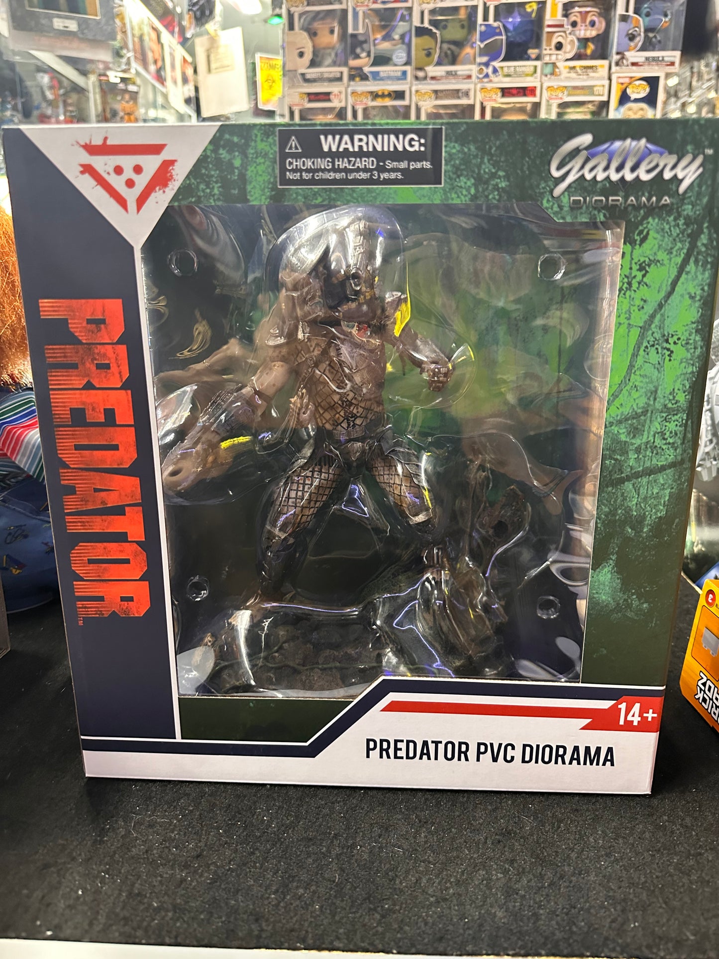 PREDATOR PVC DIORAMA