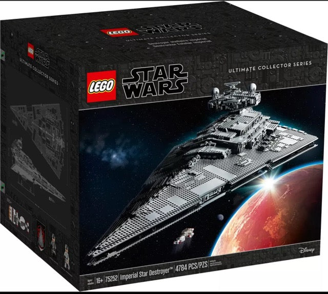 STAR WARS LEGO IMPERIAL STAR DESTROYER ULTIMATE COLLECTOR SERIES