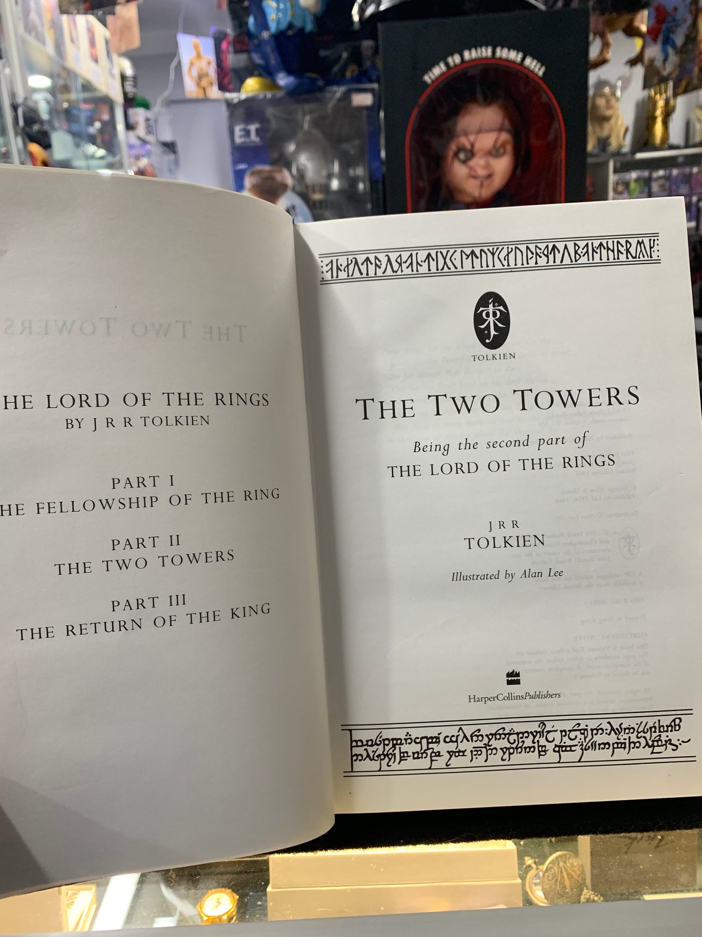 JJR Tolkien the lord of the rings part two the two towers illustrated by Alan Lee 1992