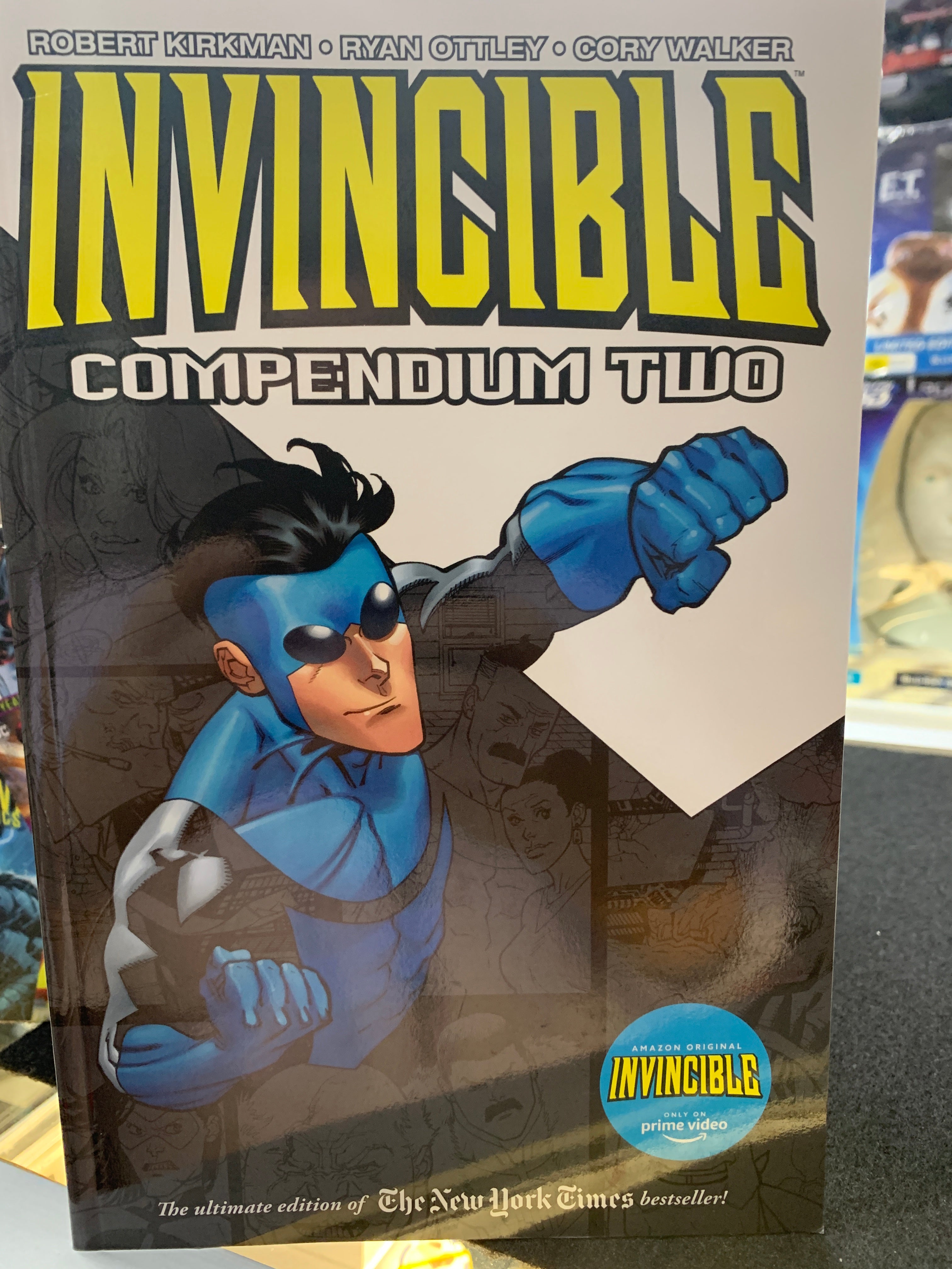 Invincible Compendium Two Invincible compendium two by robert Kirk man – Captain Comics and ...