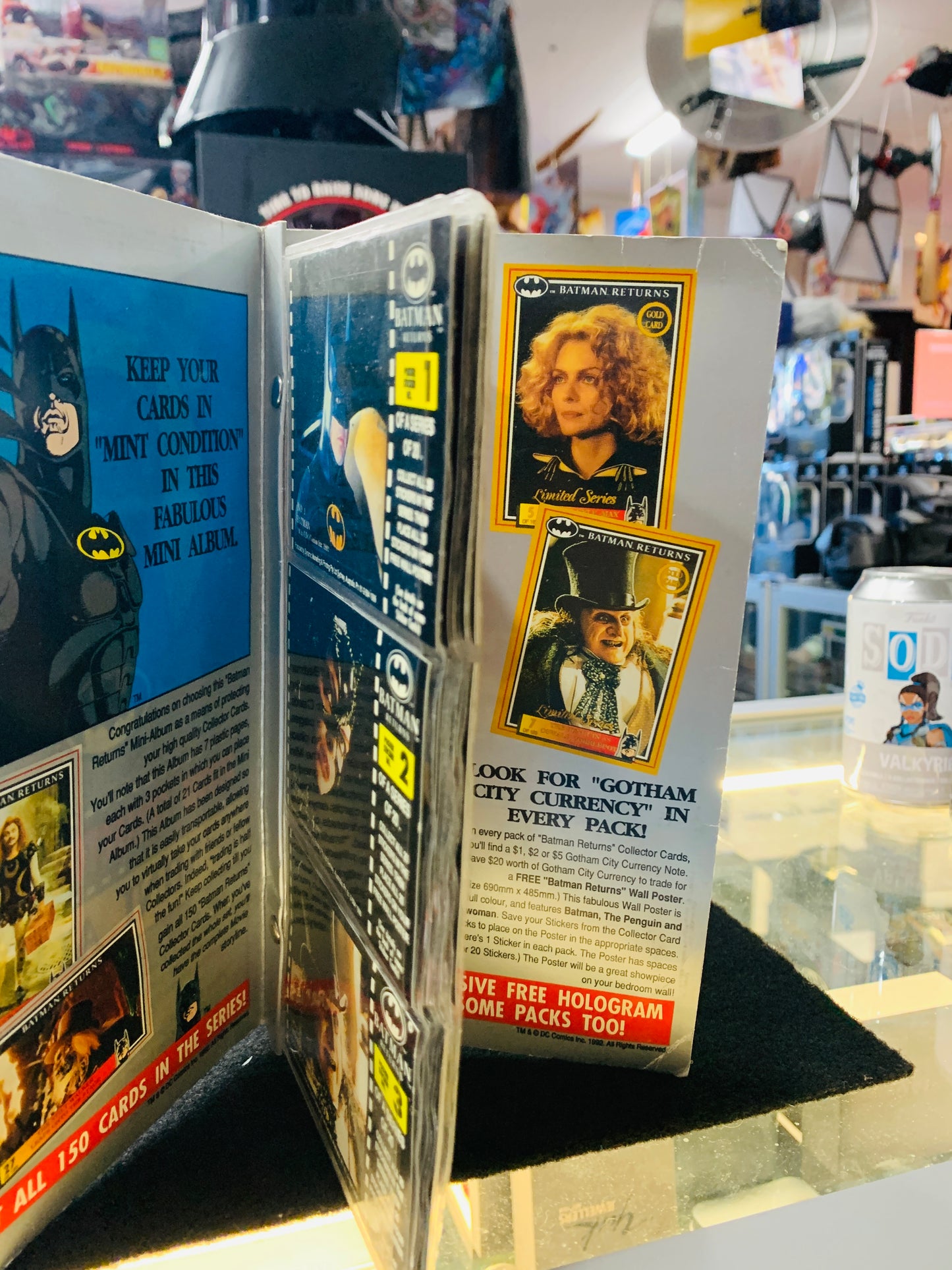 Batman returns movie collector cards
