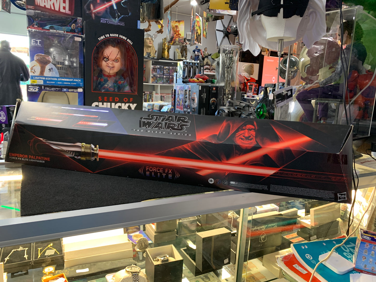 Star Wars the black series light saber the emperor palpatine