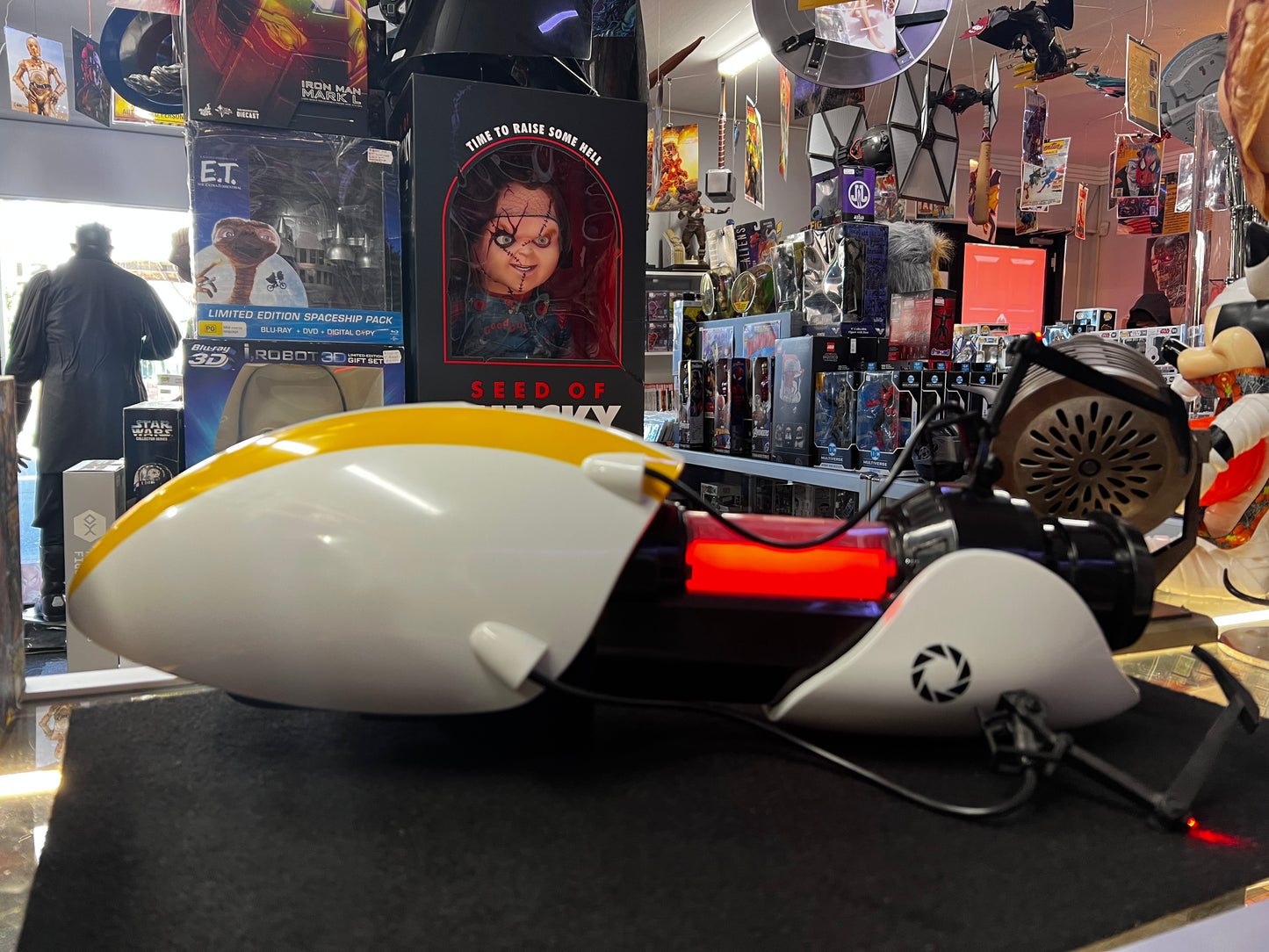 NECA Aperture Science Handheld Portal Device:  P-Body Version