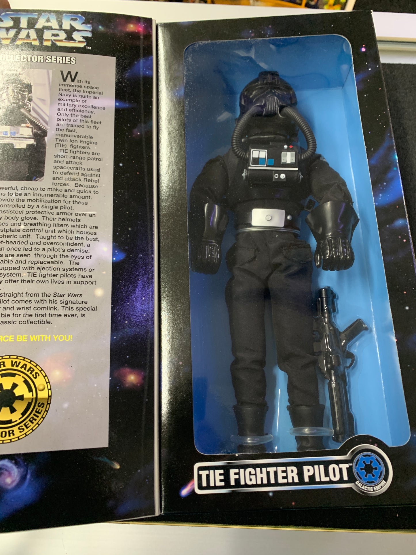Star Trek collector series the fighter pilot 1996 kenner