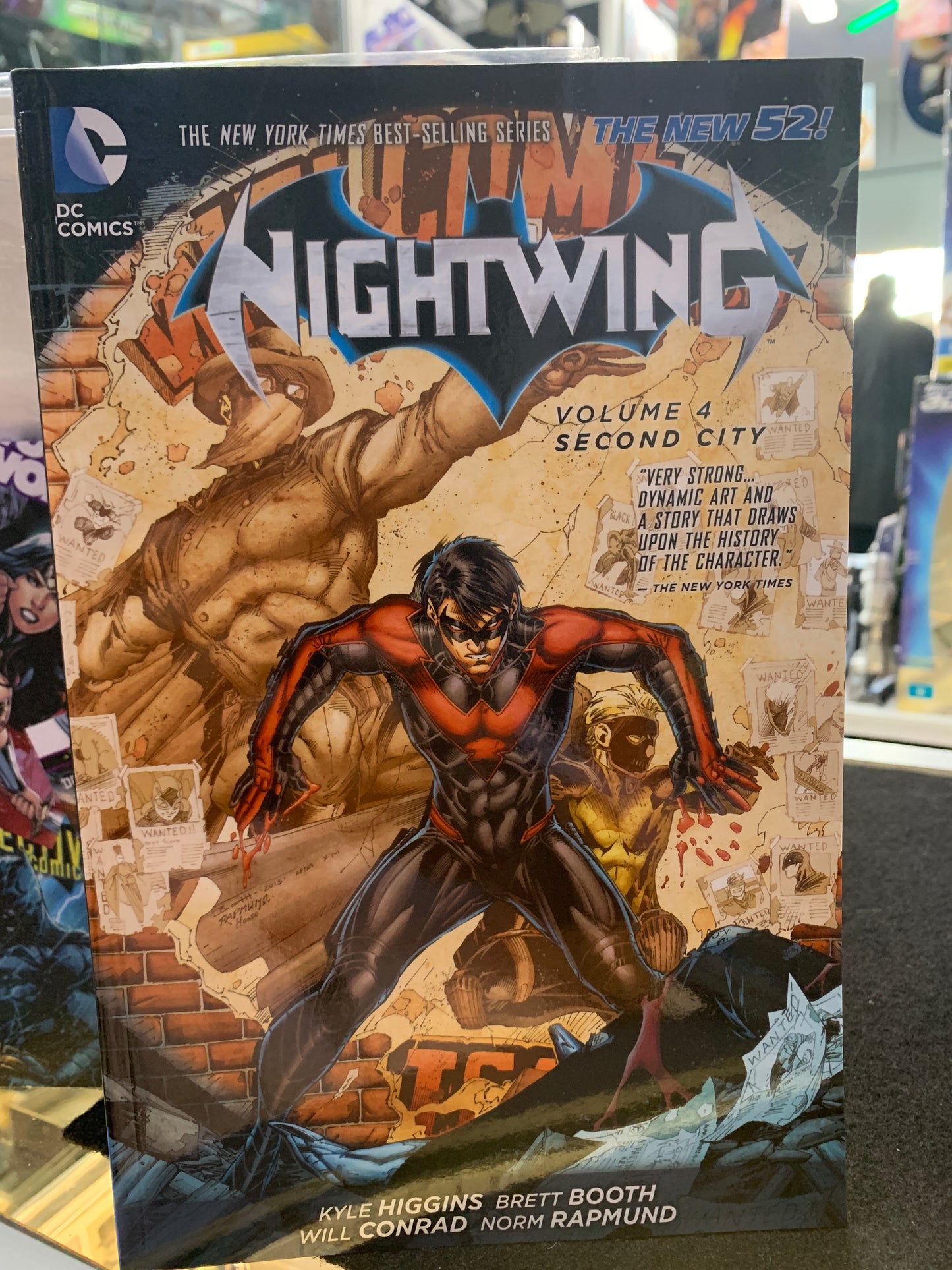 Nightwing volume 4 second city the new 52 Kyle Higgins