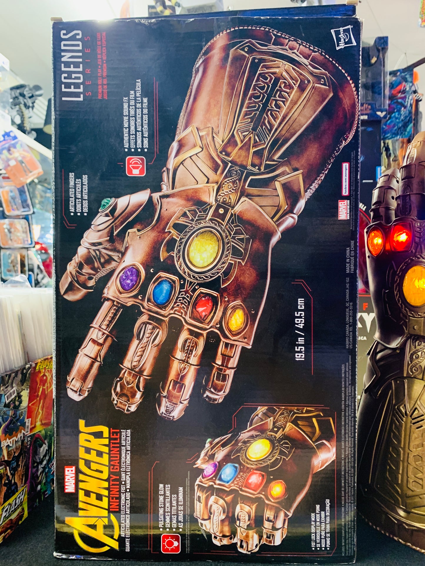 Avengers infinity gauntlet glove fingers move makes sounds and lights up