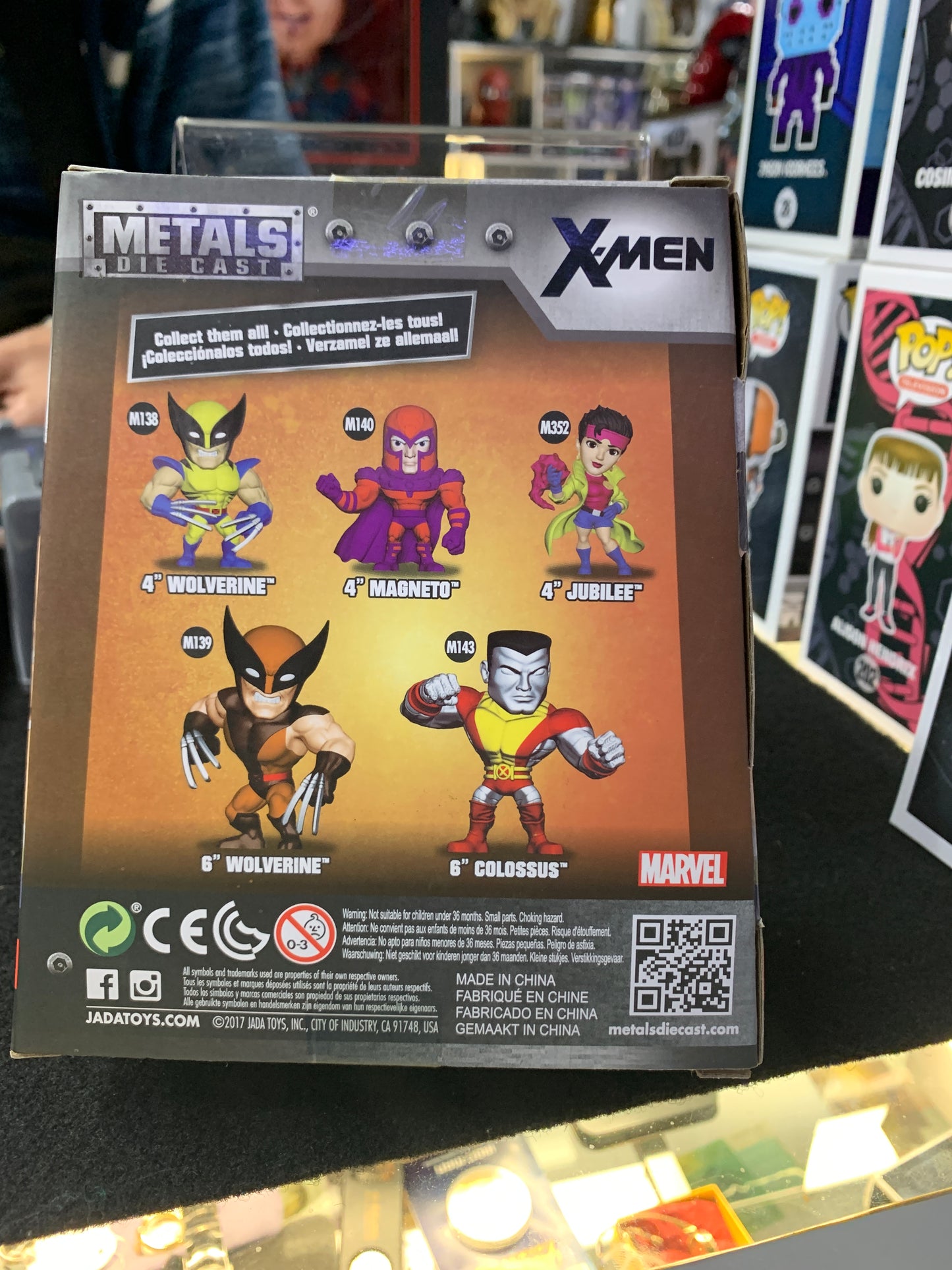 Metal die cast X -men Logan wolverine